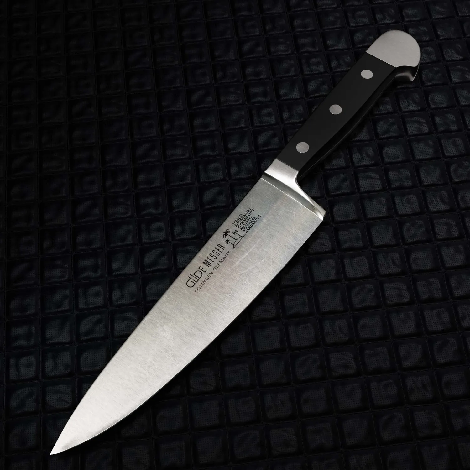 Güde Alpha coltello cuoco 21 cm POM nero