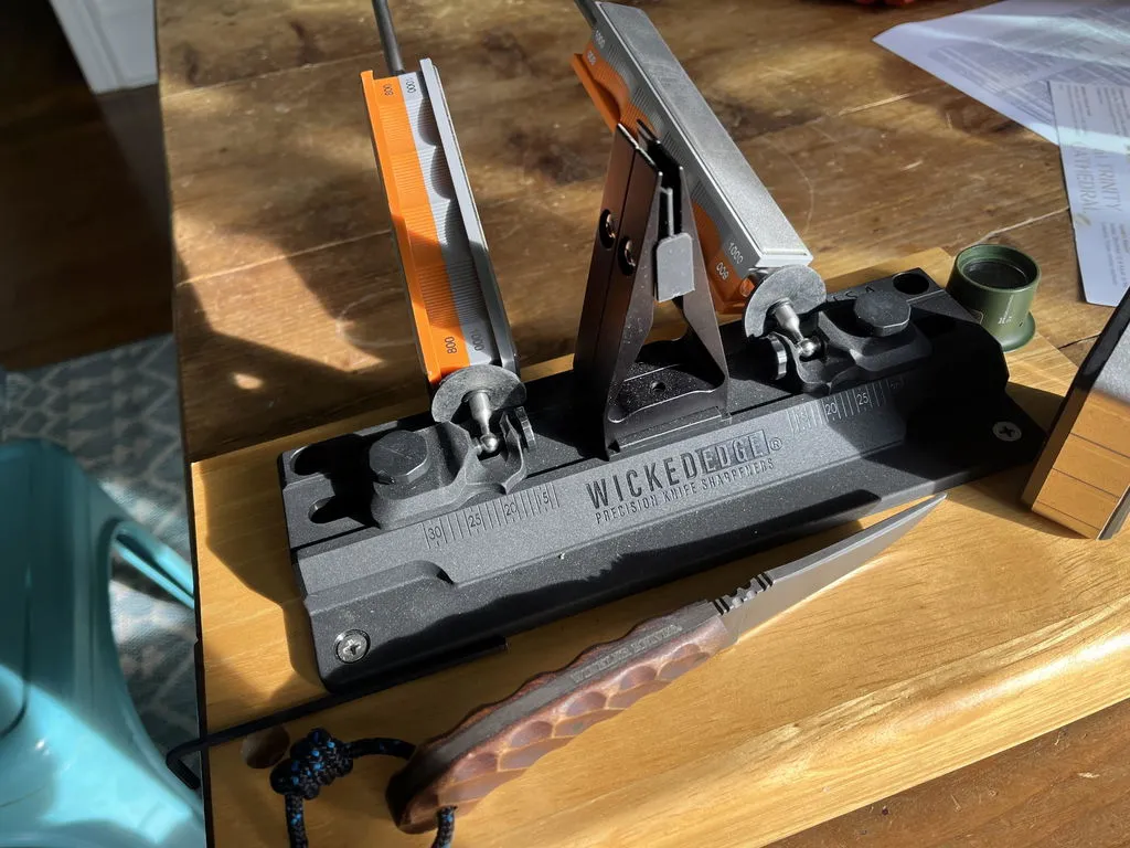 Wicked Edge Carbon WE40 Affilatore Coltelli Diamantato