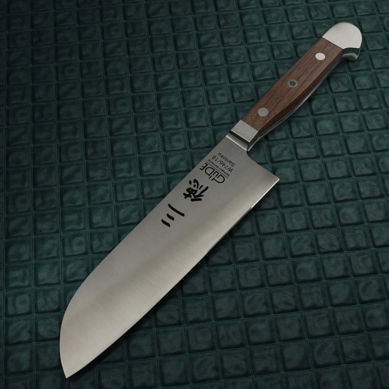 Güde Alpha Walnut coltello santoku 18 cm noce forgiato