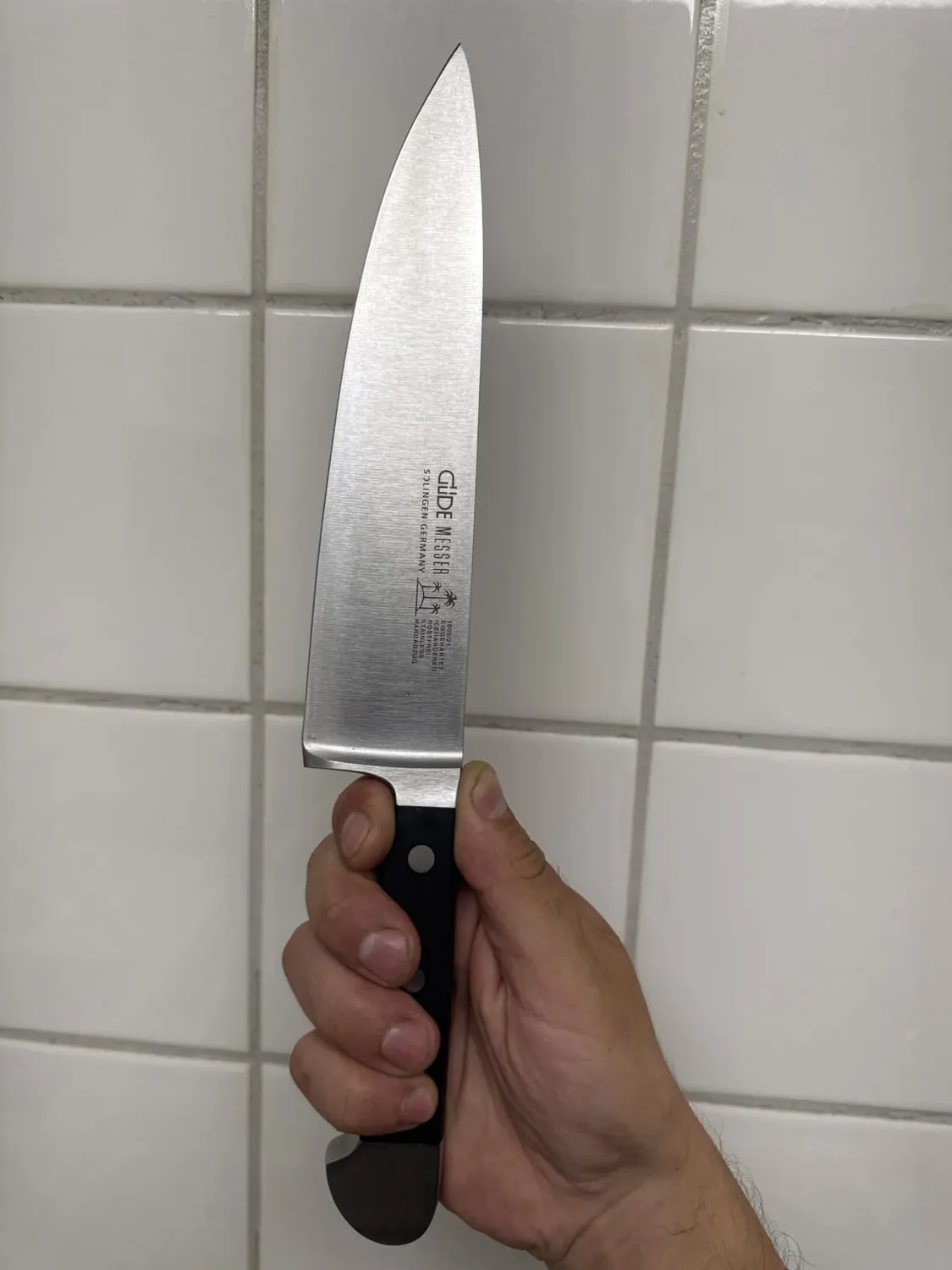 Güde Alpha coltello cuoco 21 cm POM nero