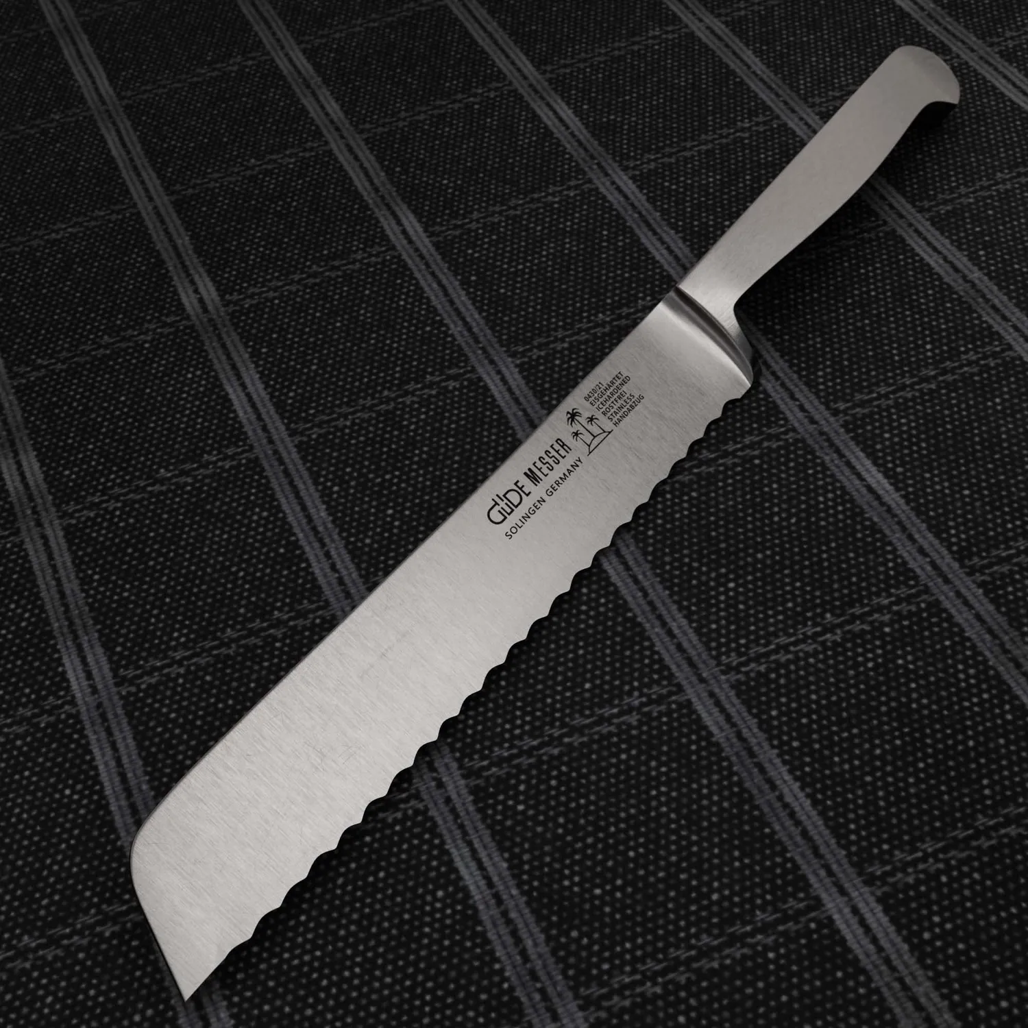 Güde Kappa coltello pane 21 cm seghettato forgiato